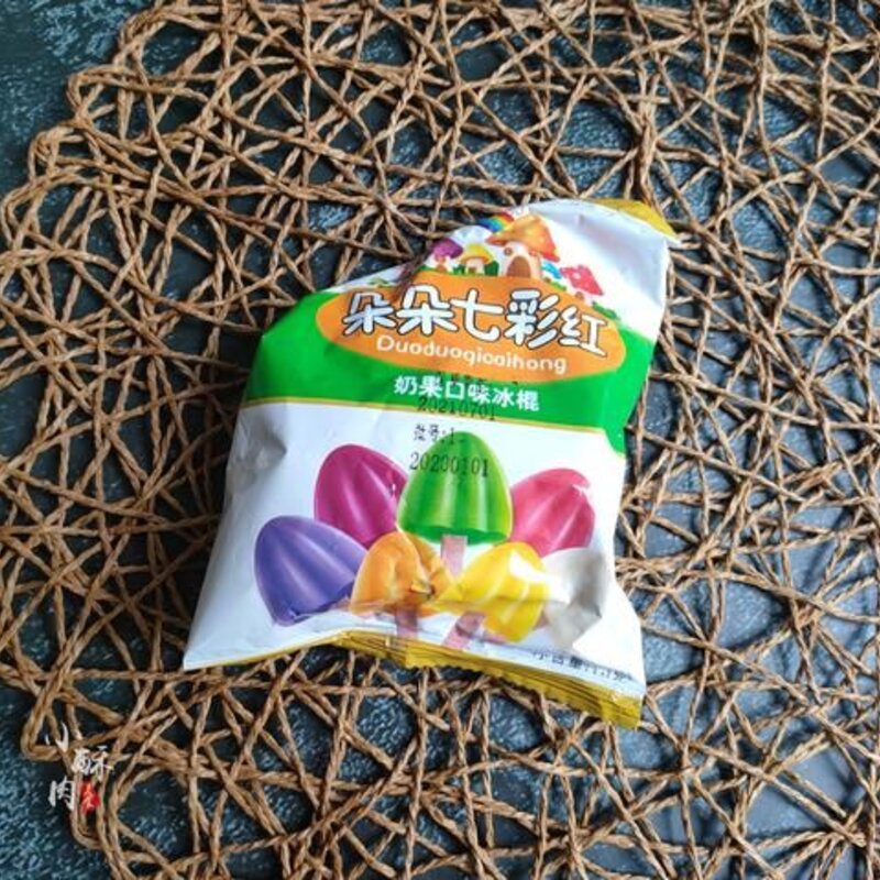 盘点那些5毛钱能买到的雪糕和冰棍，满满的童年回忆，你吃过几种(7)