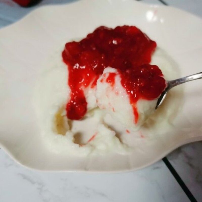 圣代杯冰淇淋怎么做好吃（香香甜甜入口化自制方法在这里）(6)