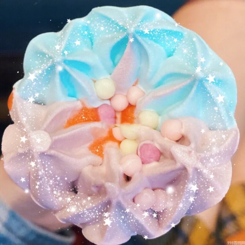 可爱多星空甜筒（给寒冷冬季带来温暖）(1)