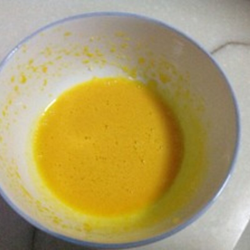 自制哈根达斯冰淇淋的做法（10步简单教你制作）(5)