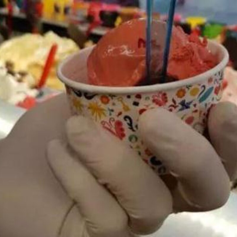 世界上最危险的冰淇淋是什么（买前要签免责声明）(3)