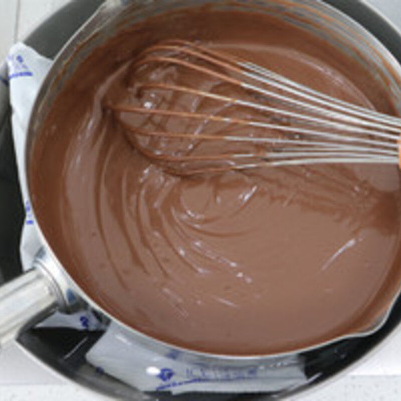  超浓郁巧克力冰淇淋（详细教程的做法）(12)