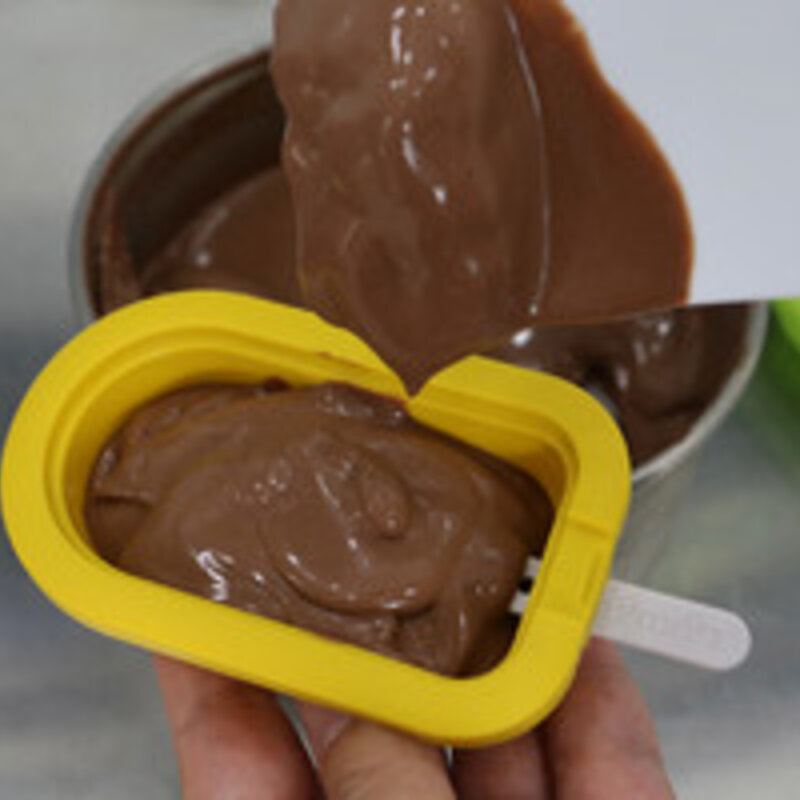  超浓郁巧克力冰淇淋（详细教程的做法）(16)