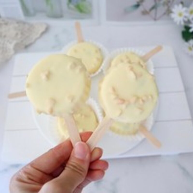 白巧克力脆皮雪糕的做法（入口即化无需打发）(13)