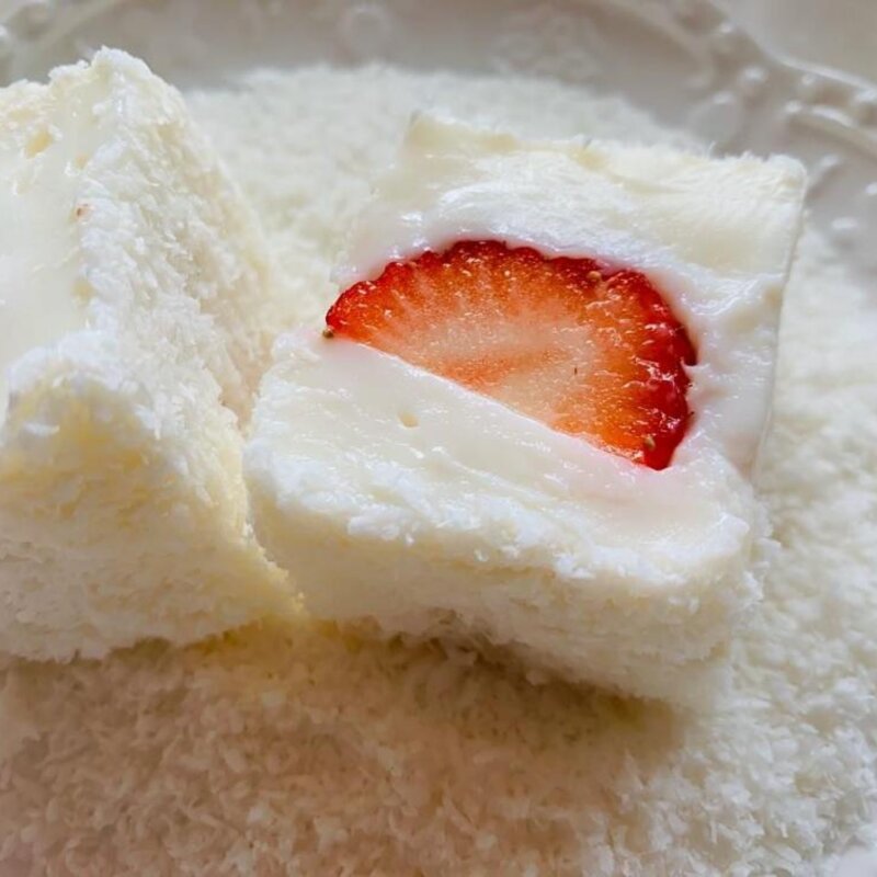 草莓牛奶小方的做法窍门（10分钟搞定的做法）(1)