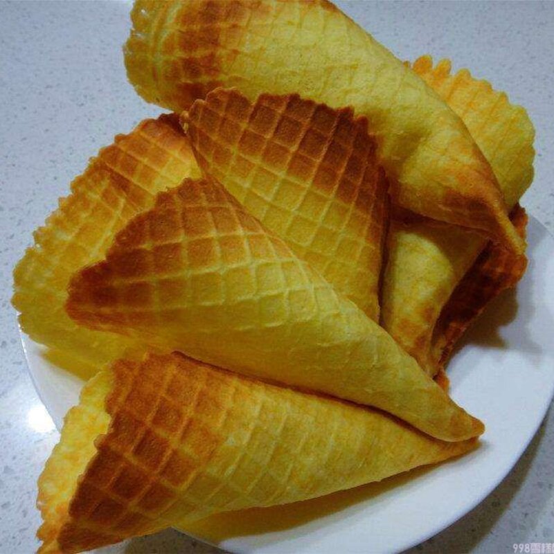 冰淇淋甜筒皮怎么做（现在学做冰淇淋脆皮蛋筒完美融合）(8)