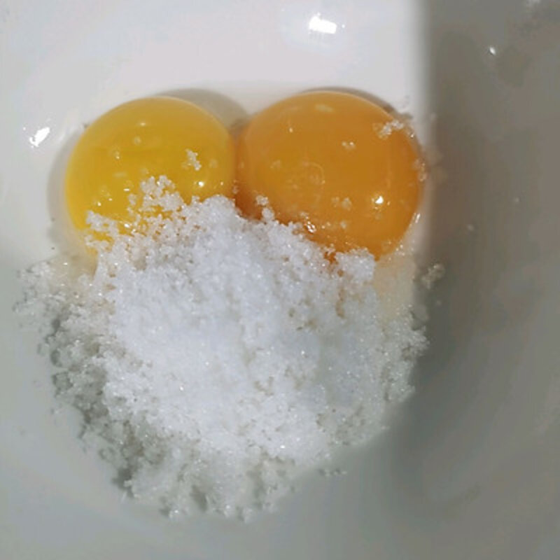 冰淇淋的制作方法）（最详细的自制冰激凌的做法）(1)