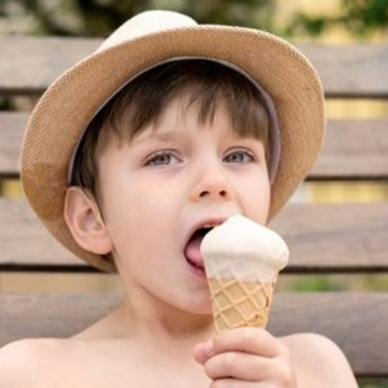 孩子多大可以吃冰淇淋（怎么吃才不影响健康）(3)