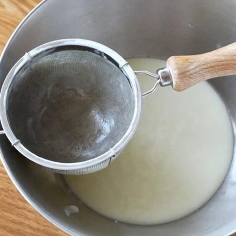 大白兔雪糕做法（教你做成没有冰渣的大白兔雪糕）(4)