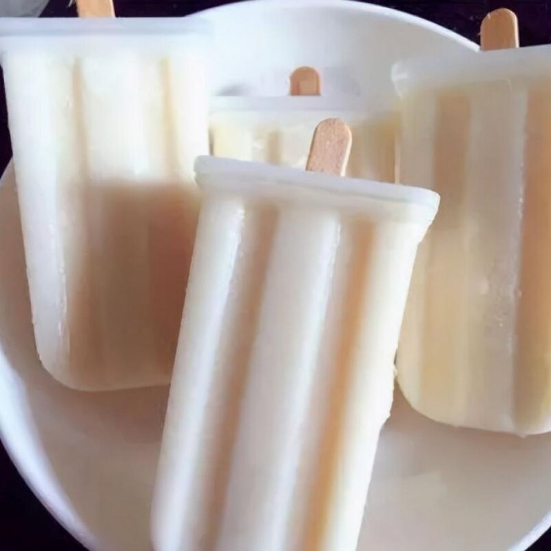 奶雪糕怎么做好吃（分享巧克力雪糕的好吃做法）(11)