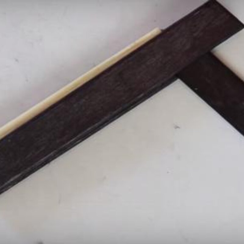 用雪糕棍做的枪怎么做（分享制作出的迷你武器让人忍不住鼓掌）(4)