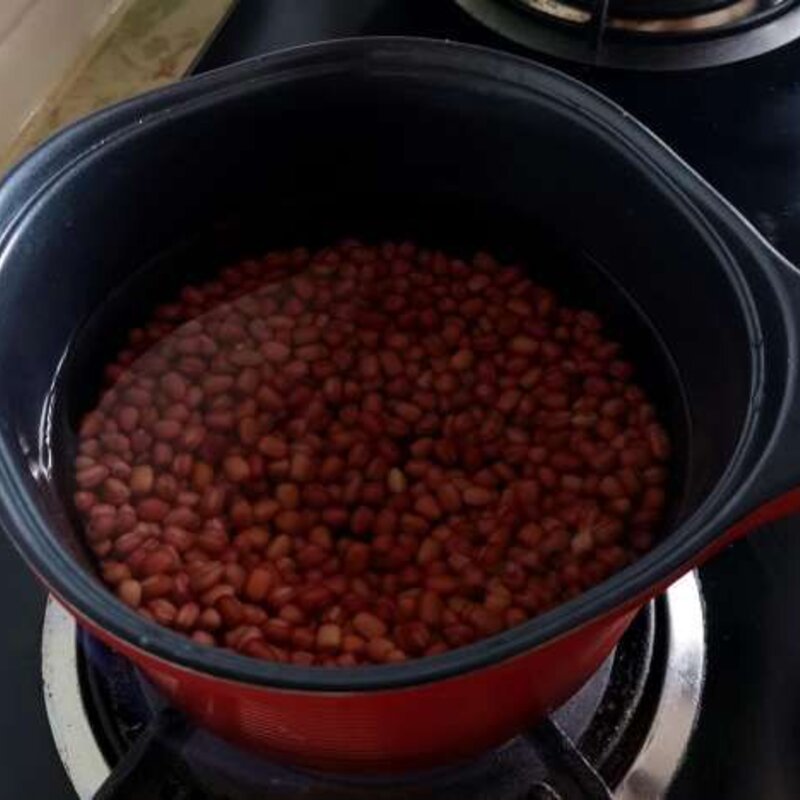 红豆牛奶雪糕制作方法（教你一碗红豆一袋牛奶家自制雪糕）(2)