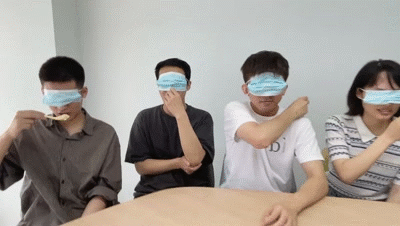 一根雪糕能舔几口？钟薛高那么贵能舔几口？(13)